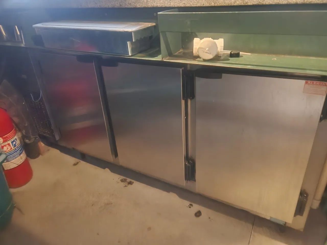 Balcão refrigerado 3 portas 