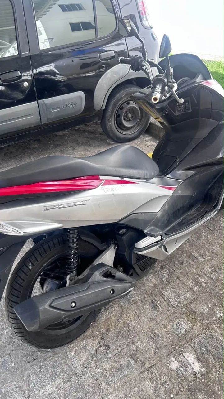 Vendo Pcx 2018 - Foto 2