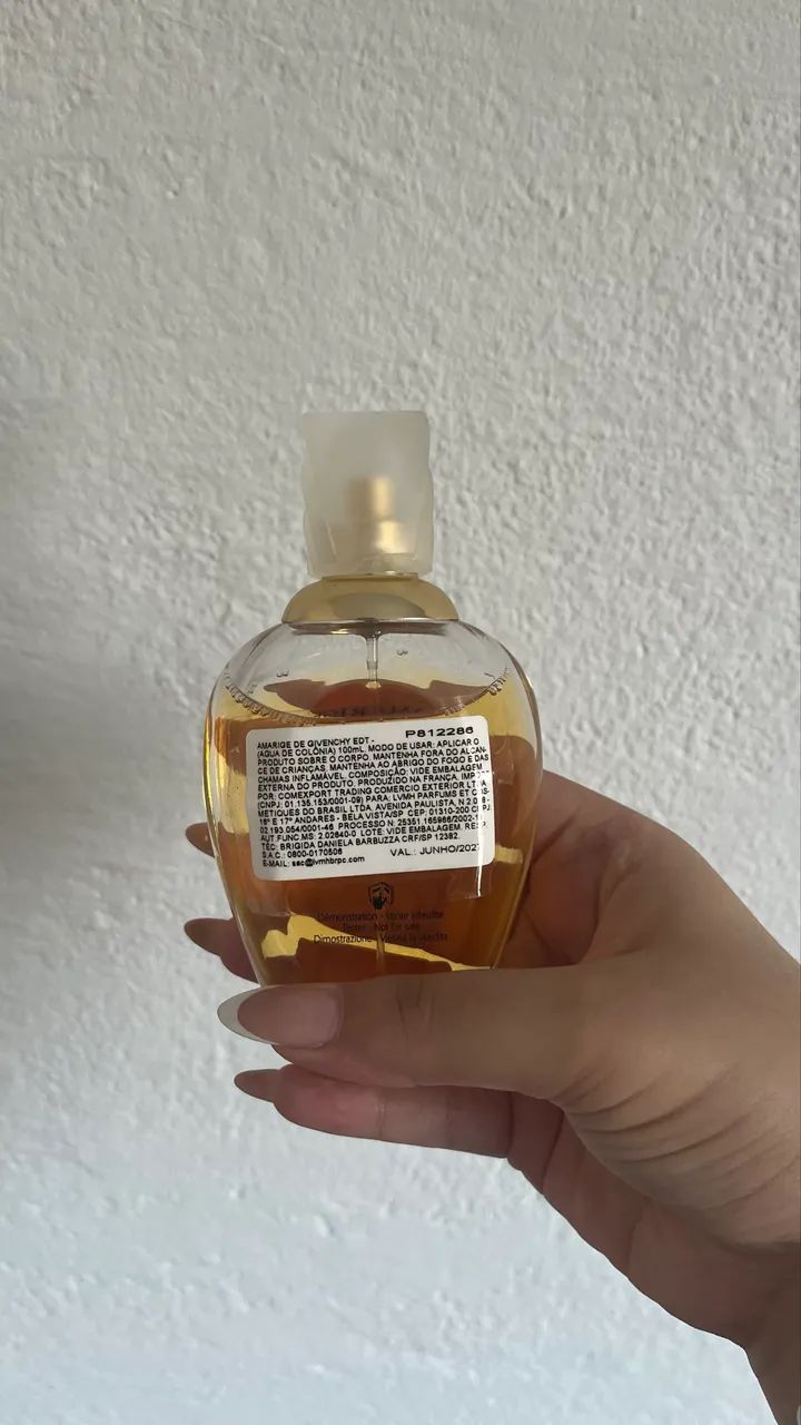 Vendo esse perfume da Givenchy!!! - Foto 2