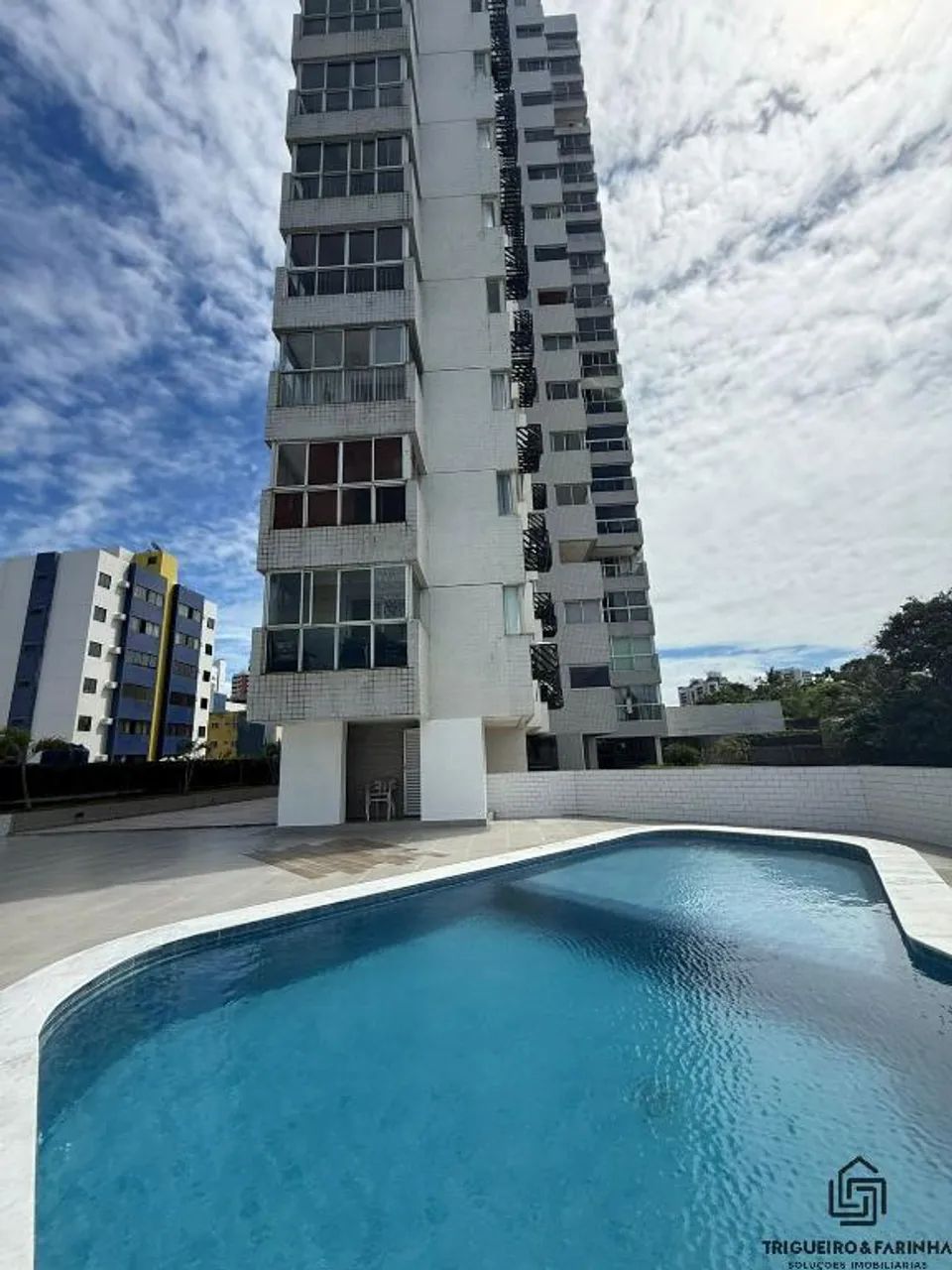 EDF. ILHA DE MONTE CRISTO