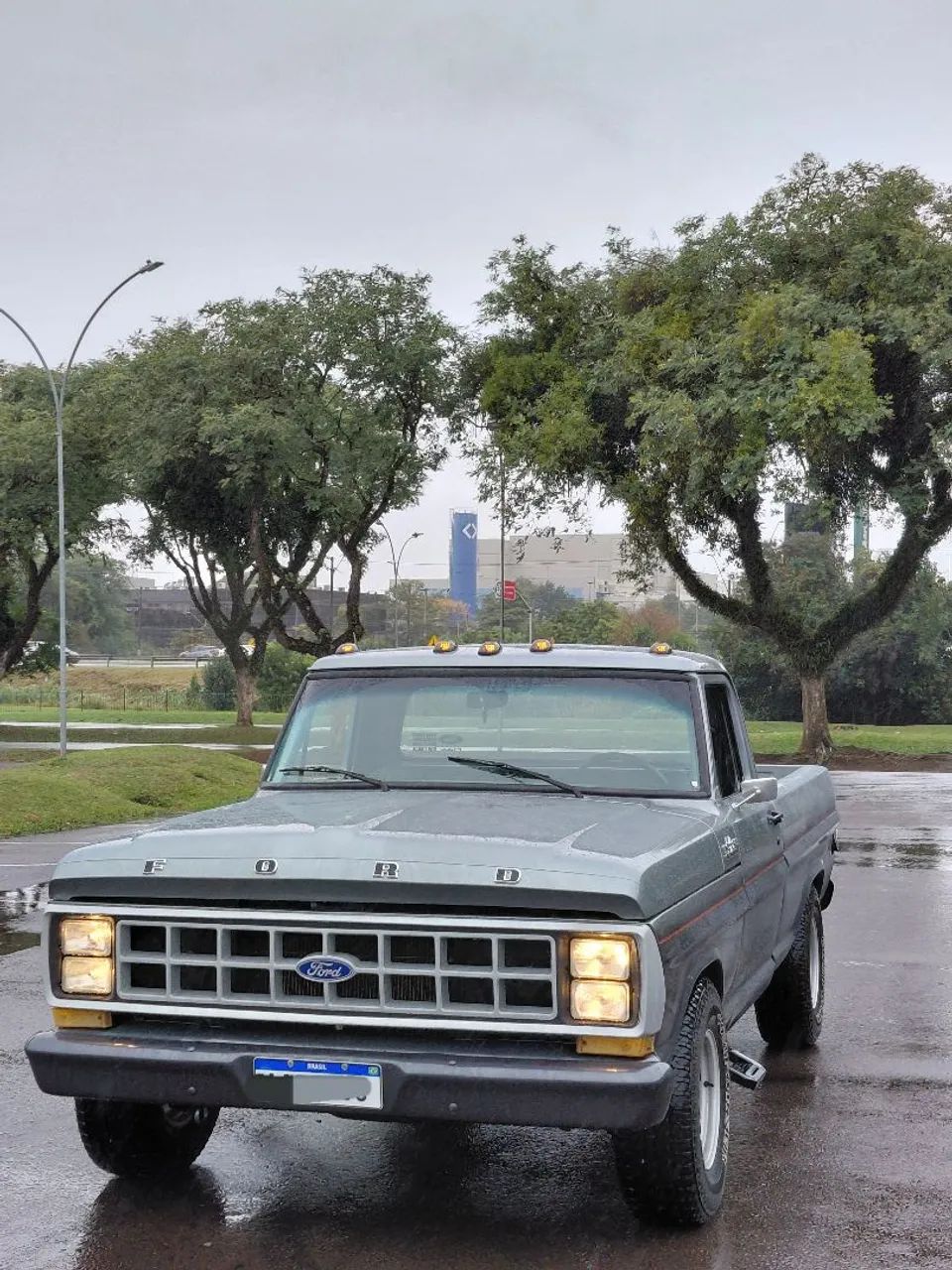 Ford F-1000 Super Diesel / Super Diesel Turbo 1986