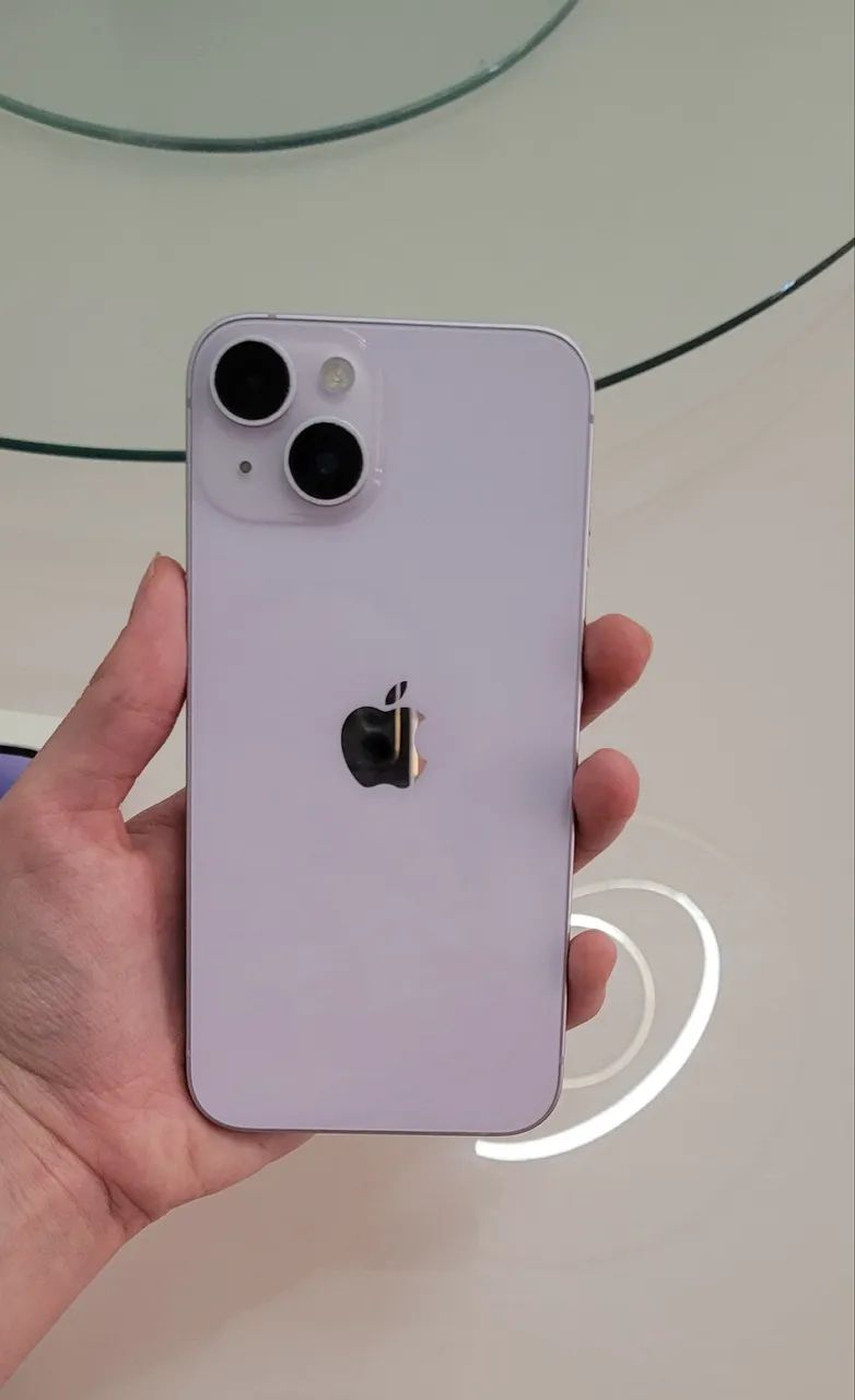 iPhone 14 - Super Conservado + Acessórios