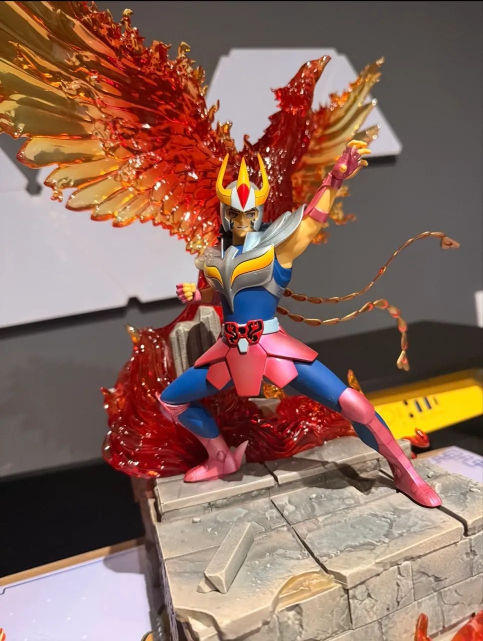 Ikki Fênix Deluxe - Iron Studios - Foto 2