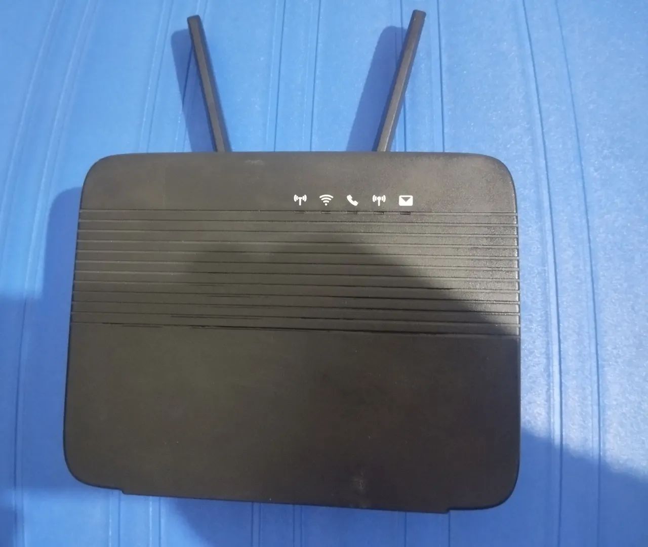 MODEM 4G WNC WLD71-T5B - Foto 2