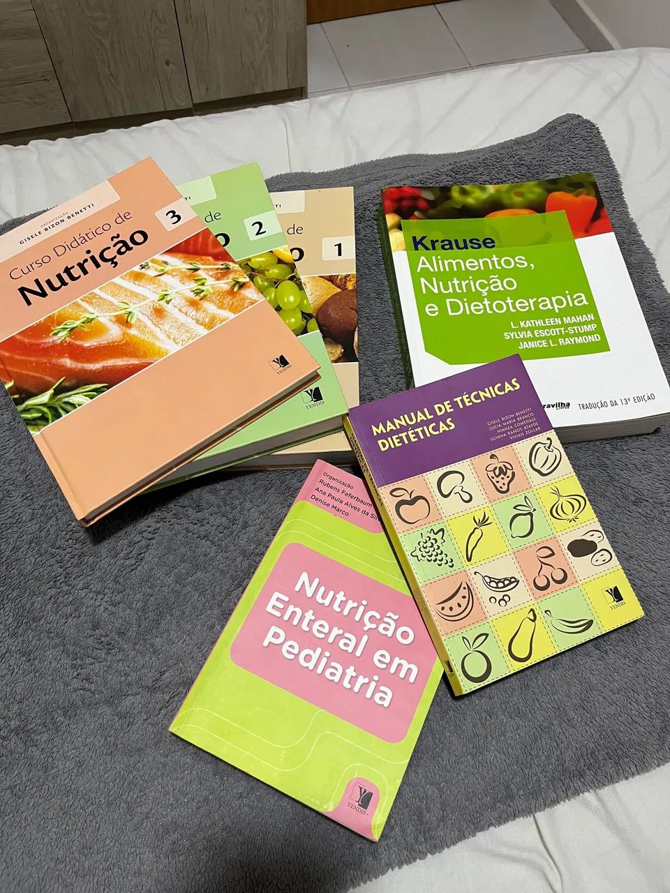 LIVRO NUTRIÇÃO  - Foto 3