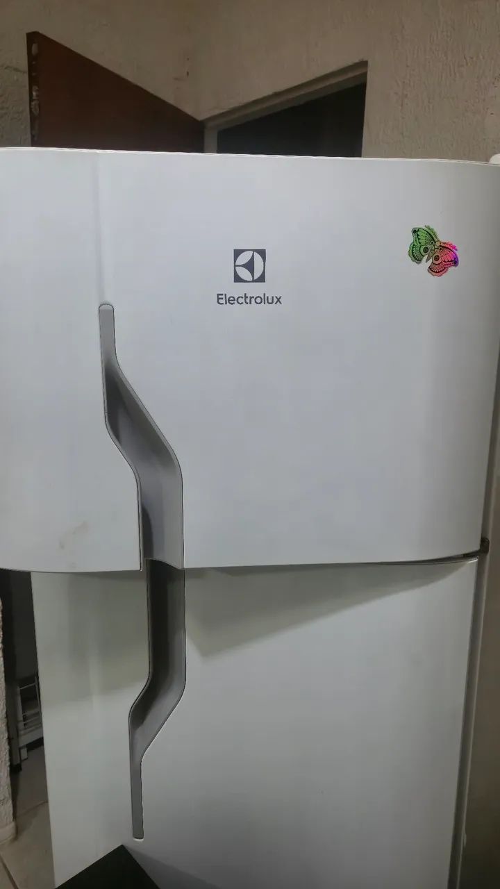 Geladeira Eletrolux Cycle Defrost 260L - Foto 3