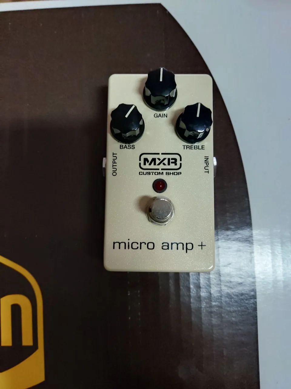 Pedal Dunlop MXR micro amp + 