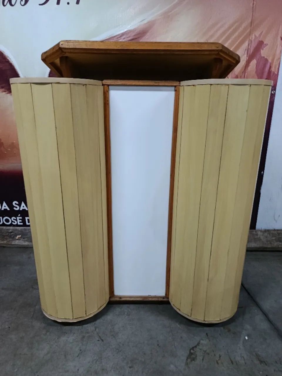 Cadeiras, Púlpito 