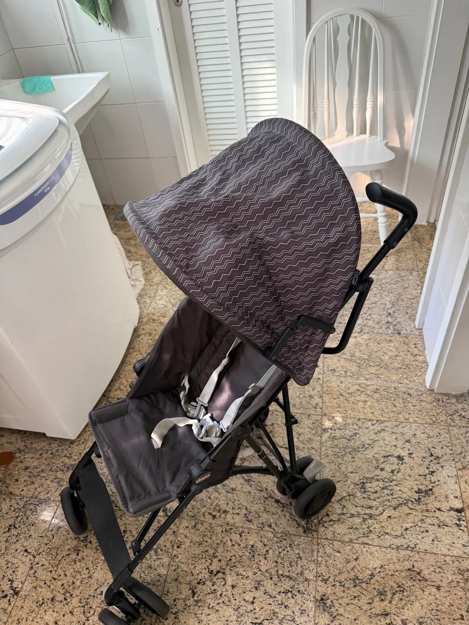 Carrinho para criança marca Chicco - Foto 4