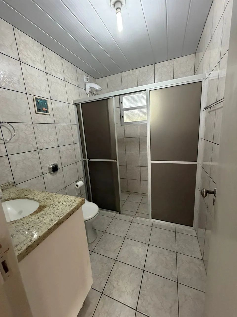 Casa residencial 1° andar, com 2 dormitórios, 2 bwcs completos, sala de estar e jantar, co - Foto 4