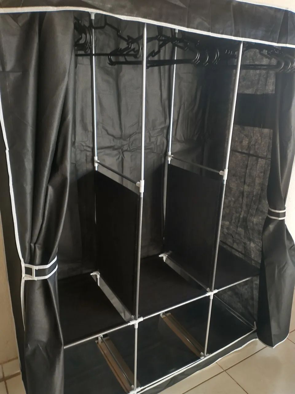 Guarda-roupa Desmontável e Compacto  - Foto 3