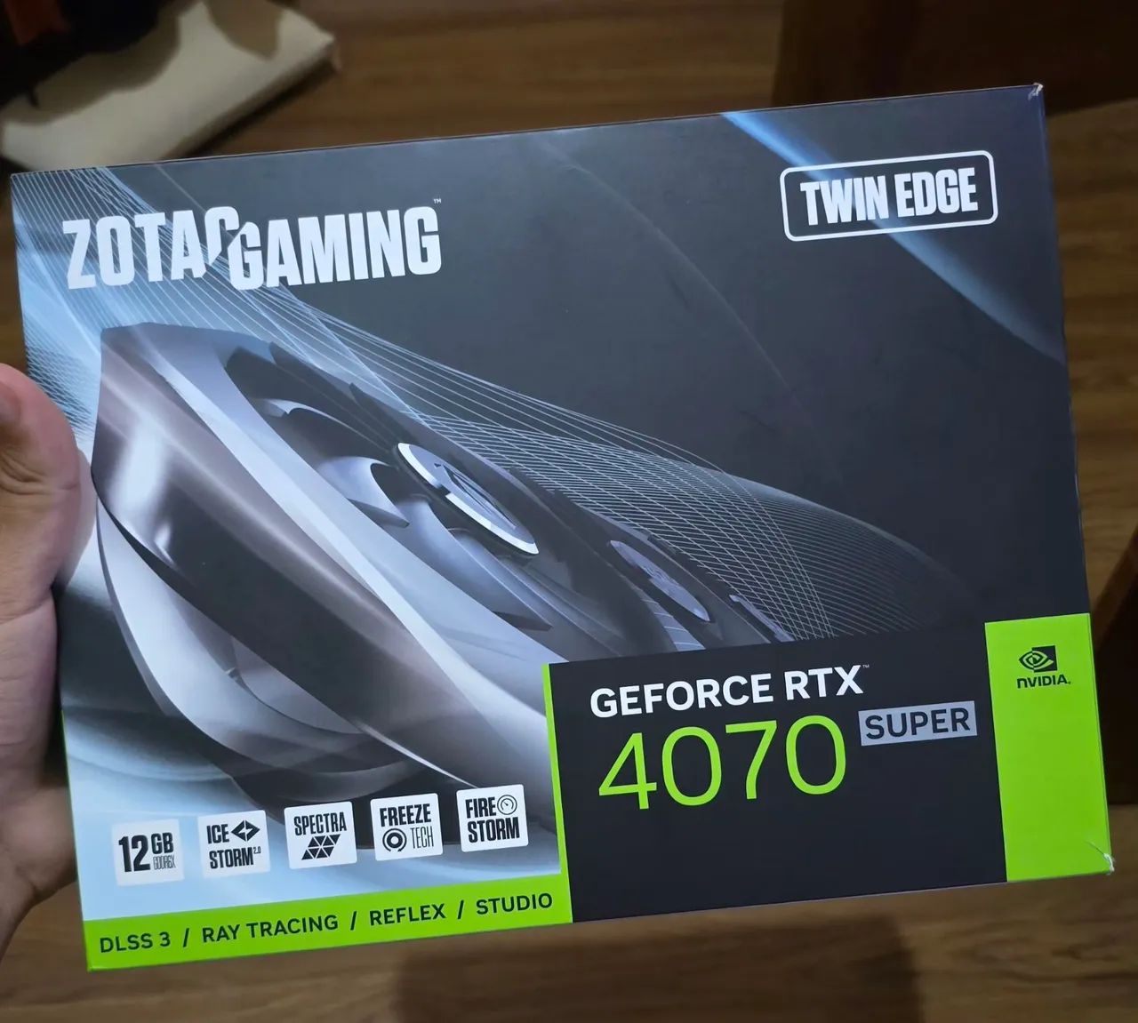 RTX 4070 SUPER ZOTAC TWIN EDGE  (Troco + volta por uma 9070XT)