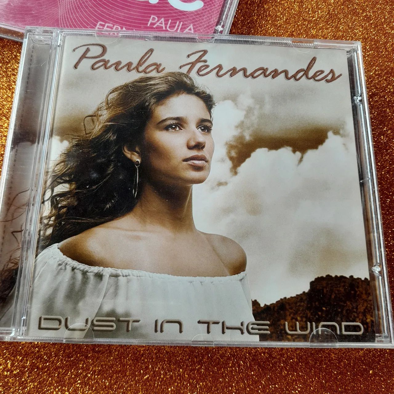 Cd Paula Fernandes Dust In the Wind e CD A Arte  - Foto 2
