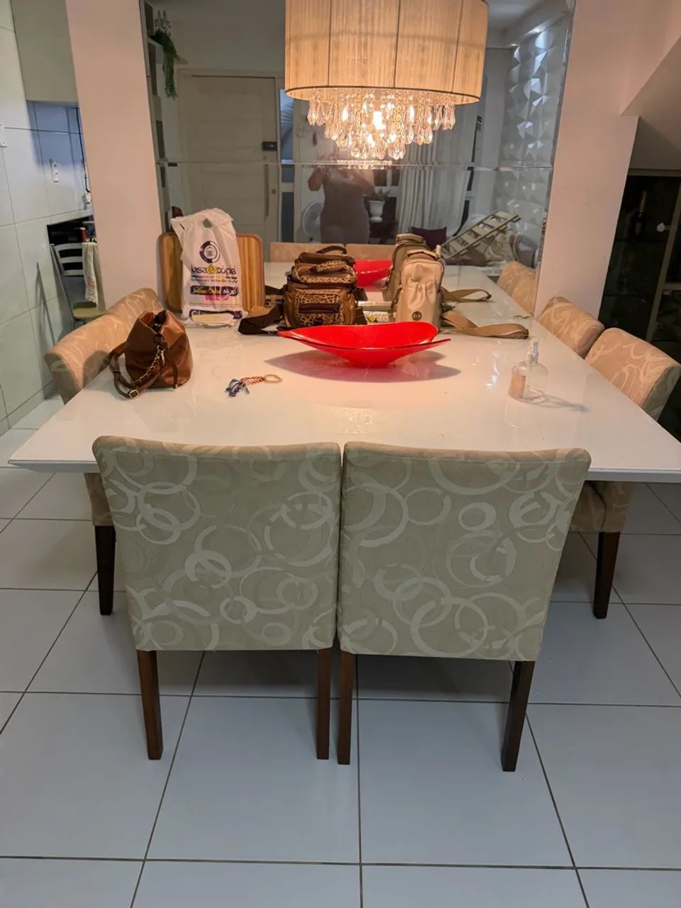 Conjunto mesa jantar com 6 cadeiras