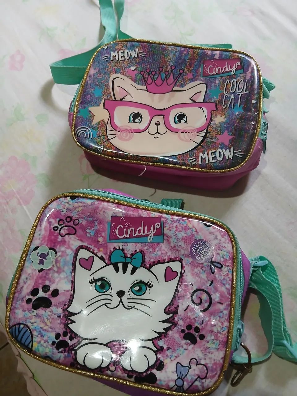 MOCHILA COM RODINHAS  barbie - Foto 3