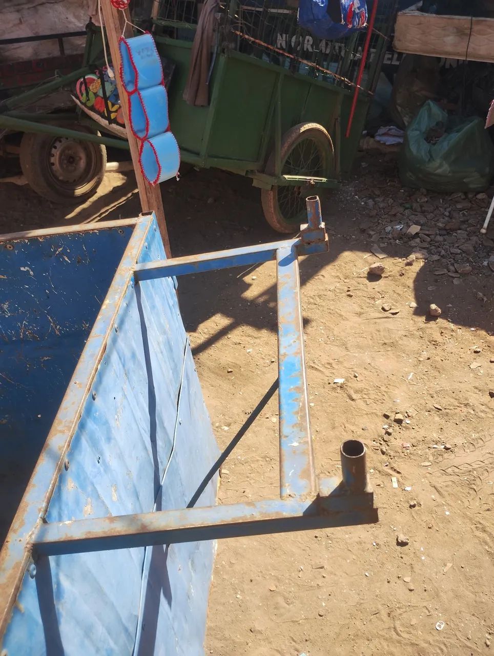 Um ótimo carrinho com opções para trabalhar com reciclagem ou pequenas vendas - Foto 4