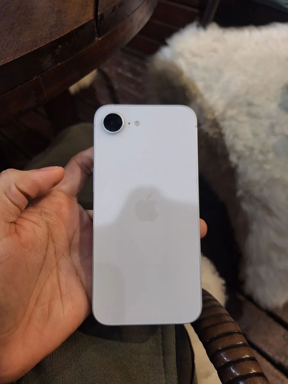 iPhone 16e Branco 