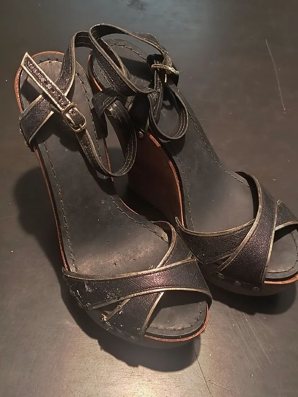 Sandália feminina Schutz tamanho 36