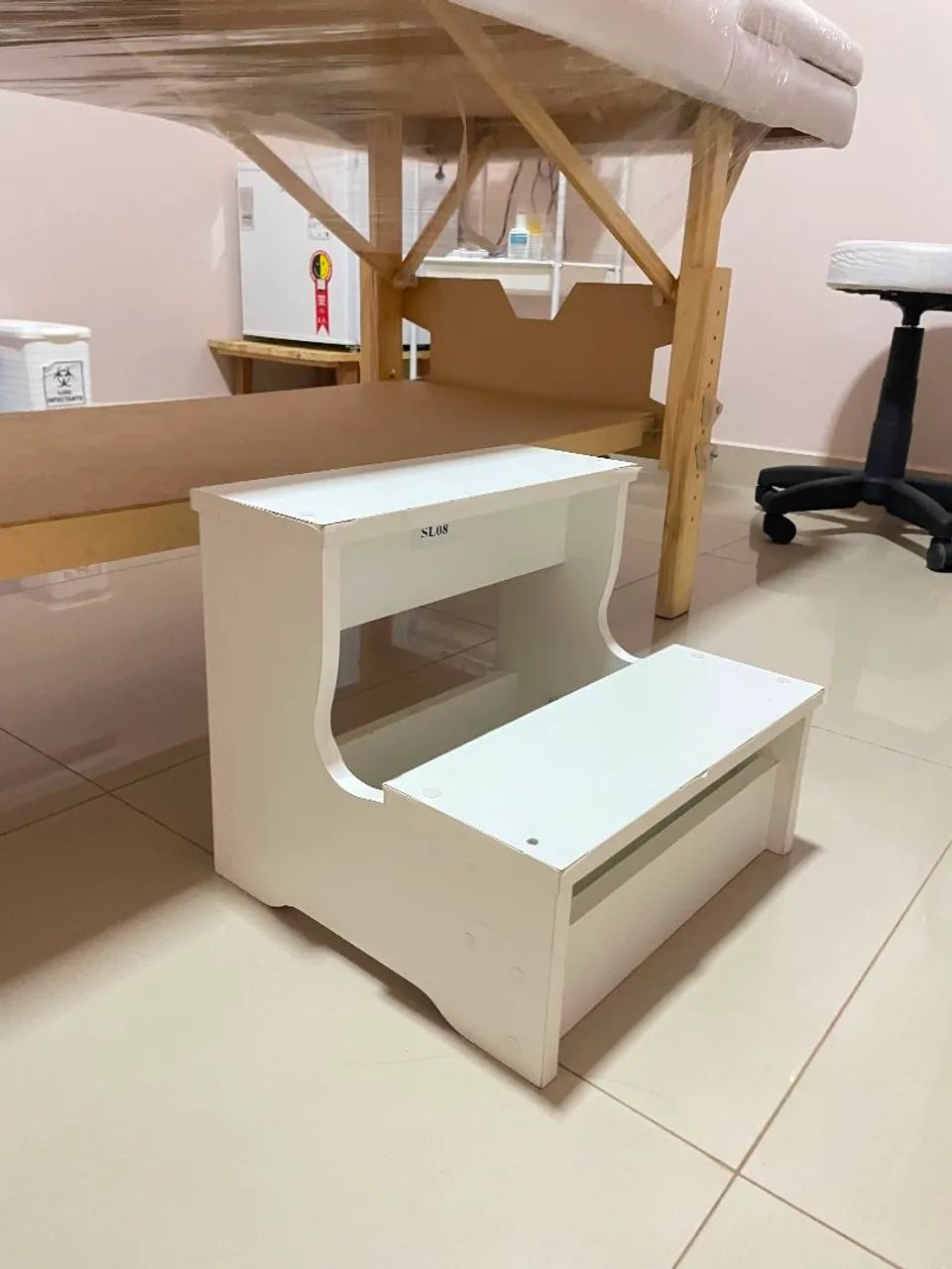 Maca com mocho e escada seminovos  - Foto 3