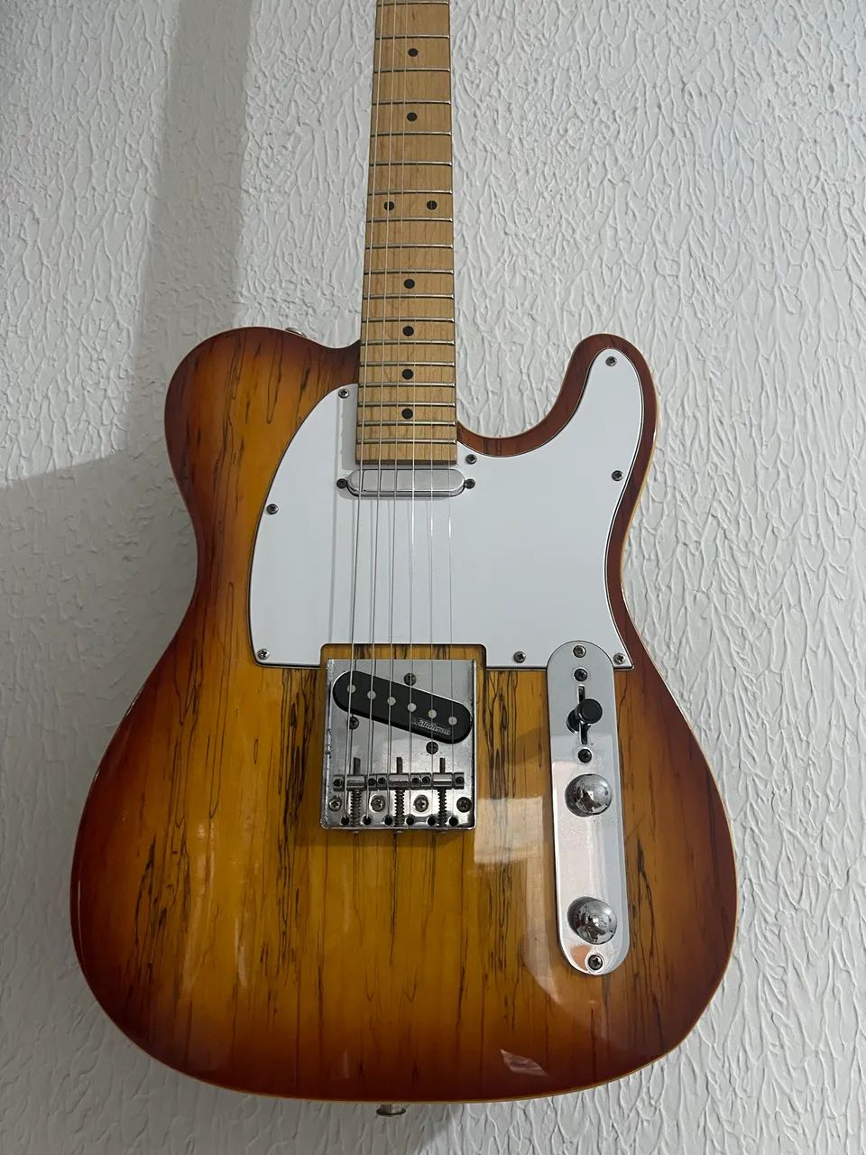 Guitarra telecaster 