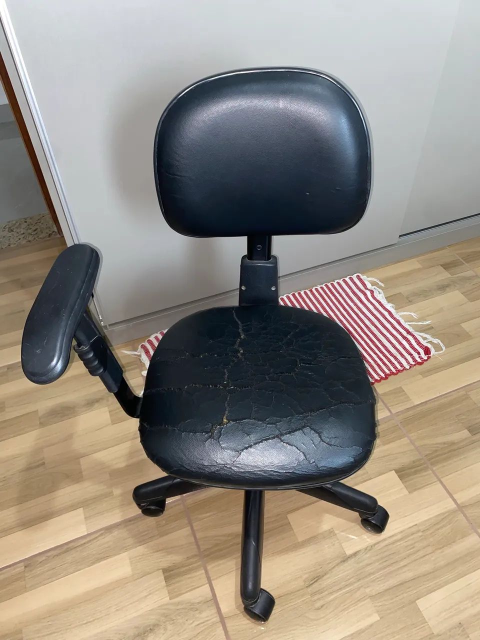 Cadeira de escritório  - Foto 3