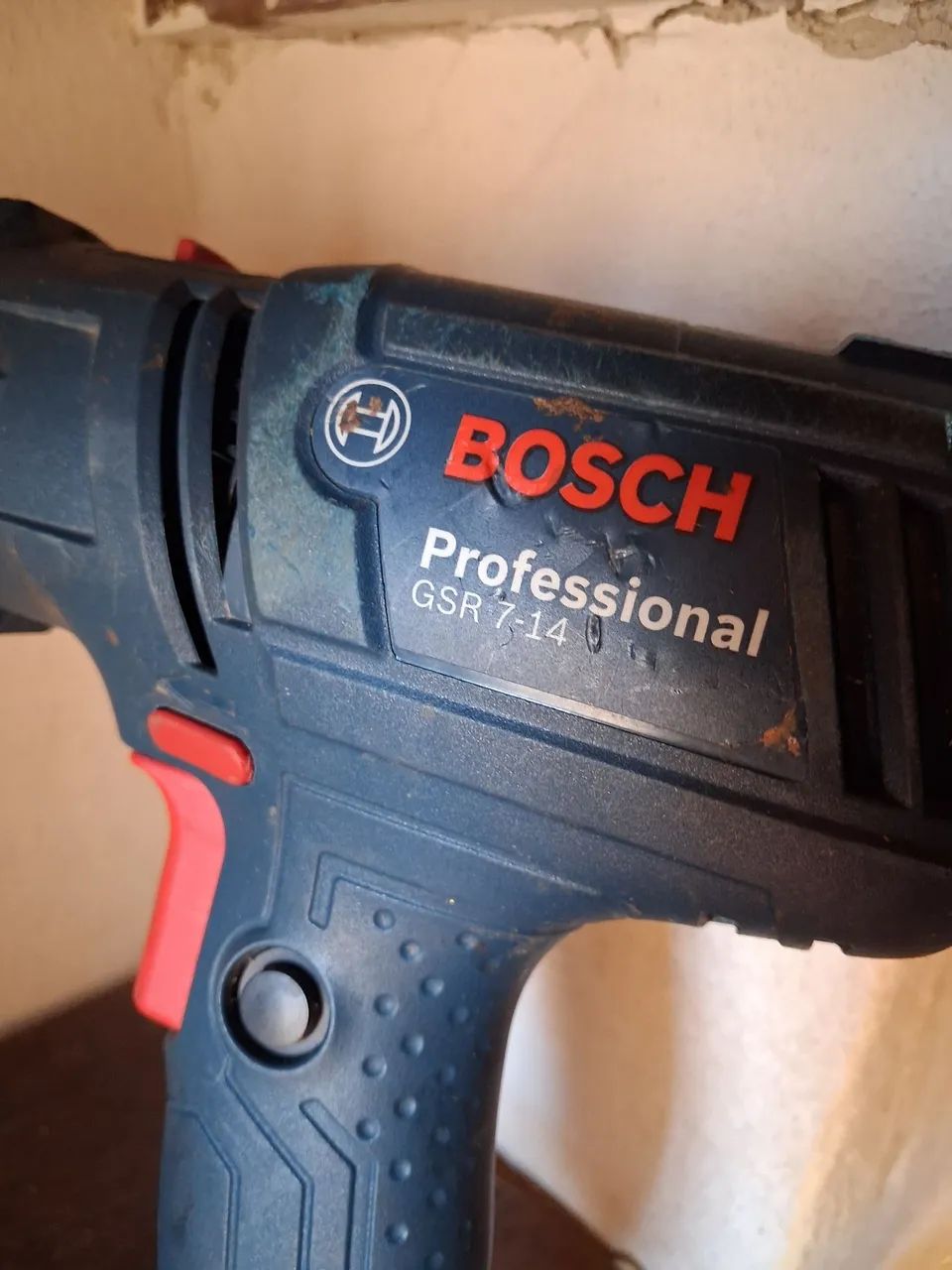 Furadeira Parafusadeira Elétrica De 10mm Bosch GSR 7-14 - Foto 3