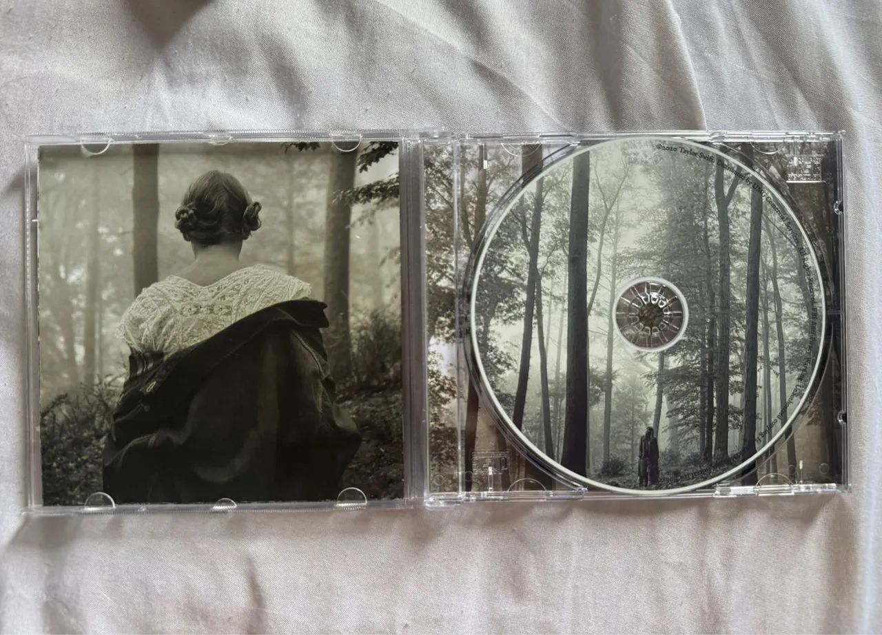 cd taylor swift folklore fan made - CDs, DVDs etc - Guarda do