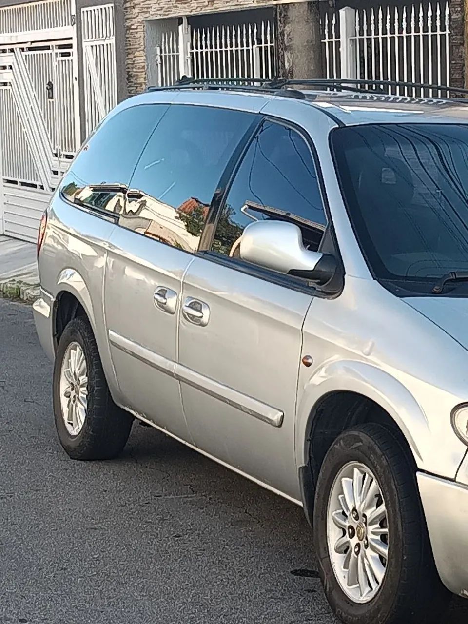 Chrysler Grand Caravan Grand Caravan SE 3.3 V6 2005