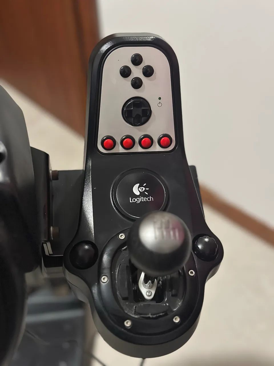 Logitech G27 + Suporte - Peças e Acessórios de Vídeo Game - Ponta