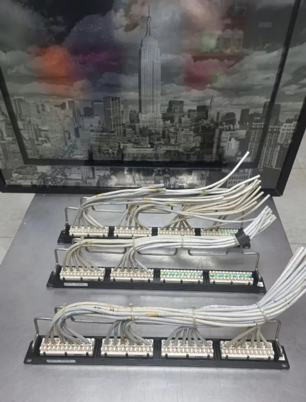 03 Painéis  Cat 6  24 portas - Foto 2