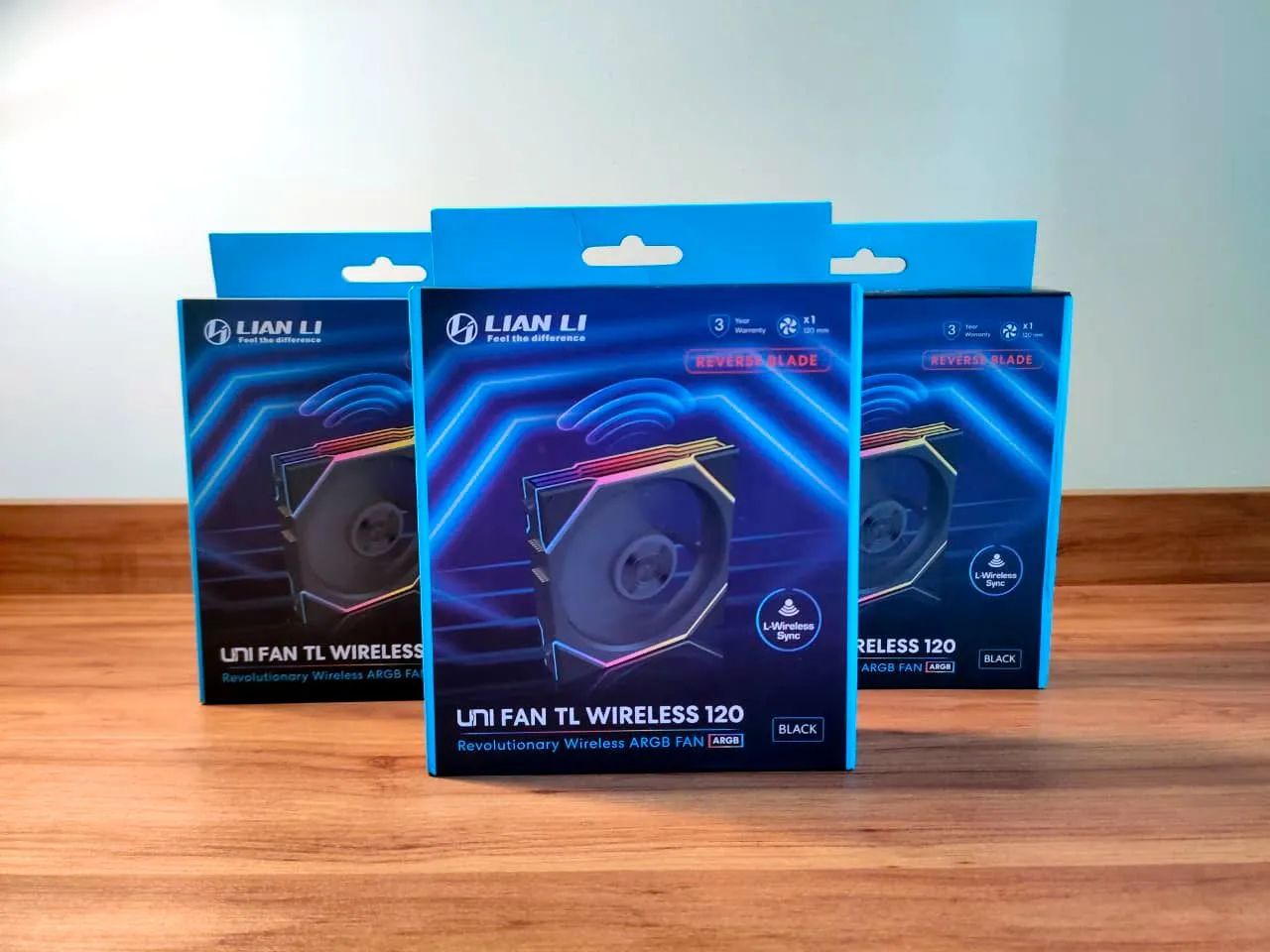 NOVO | Kit 3 UNIDADES Lian Li UNI FAN TL Wireless Reverse Blade