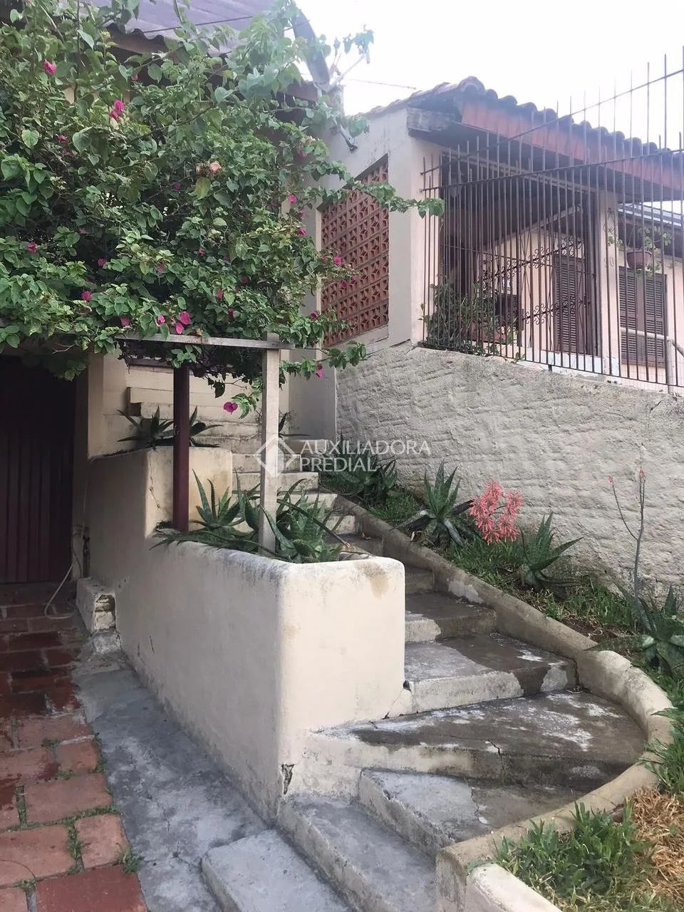 CASA NO BAIRRO JARDIM CARVALHO - Foto 2