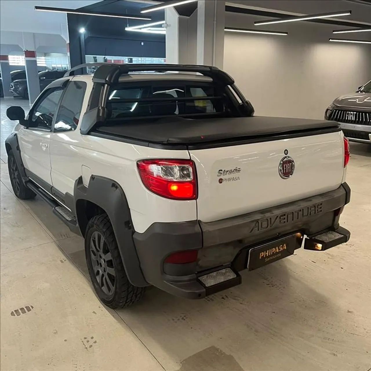 Fiat Strada Adv. M. March. 1.8 Flex 16V CD 2020 - Foto 4