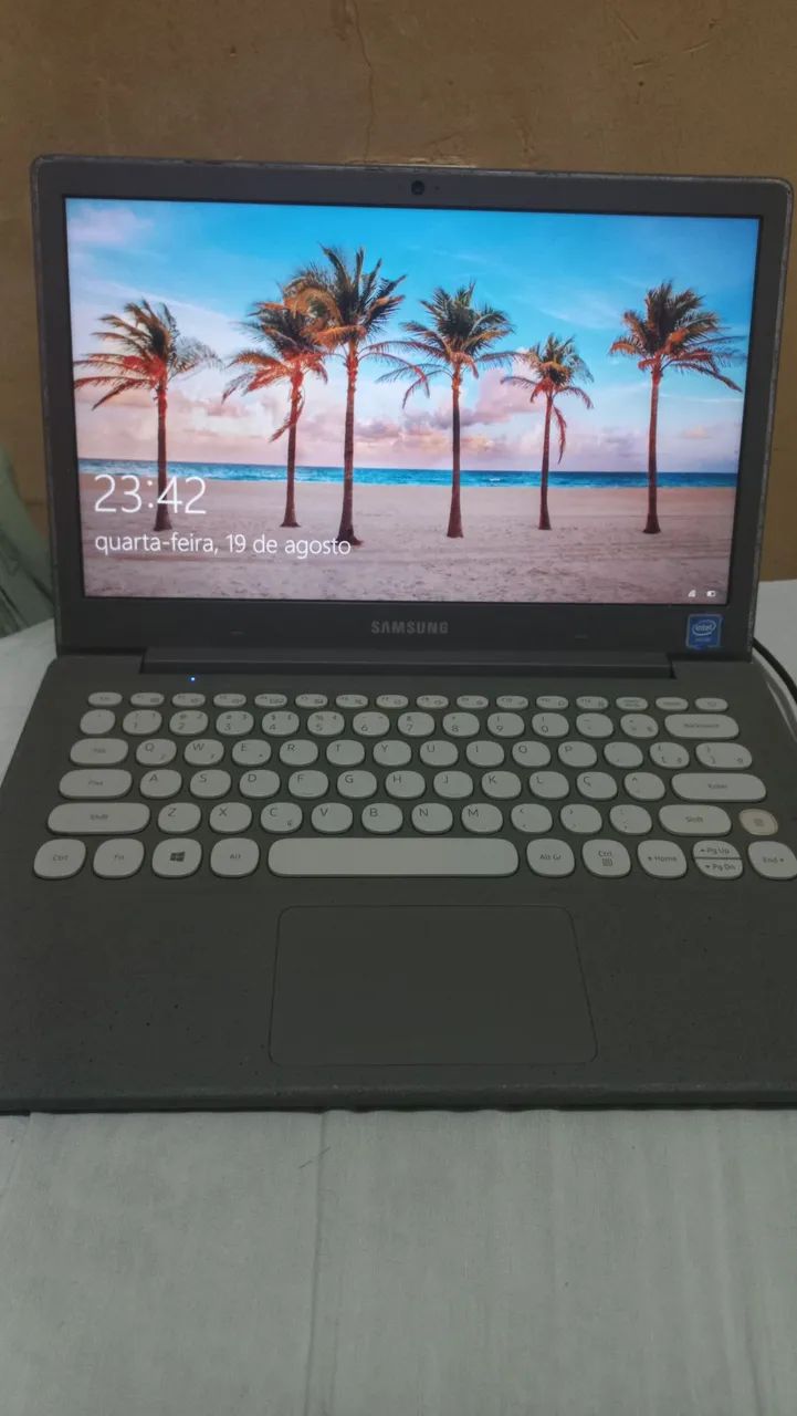 Vendo notebook Samsung 530X