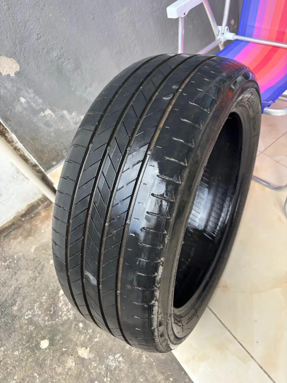 Pneu Bridgestone 225/50 18 - Foto 3