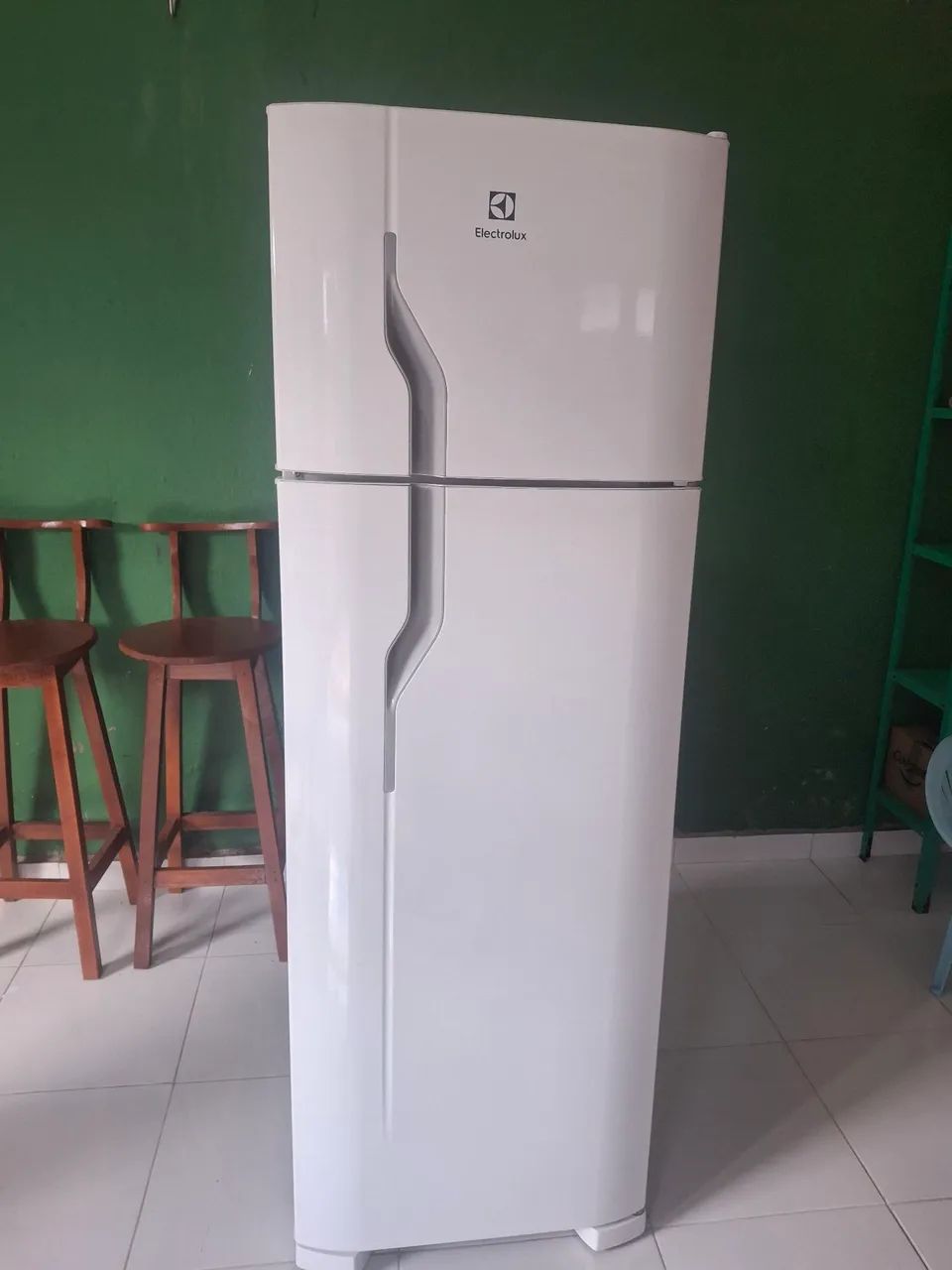 GELADEIRA ELECTROLUX NOVA NUNCA FOI USADA 