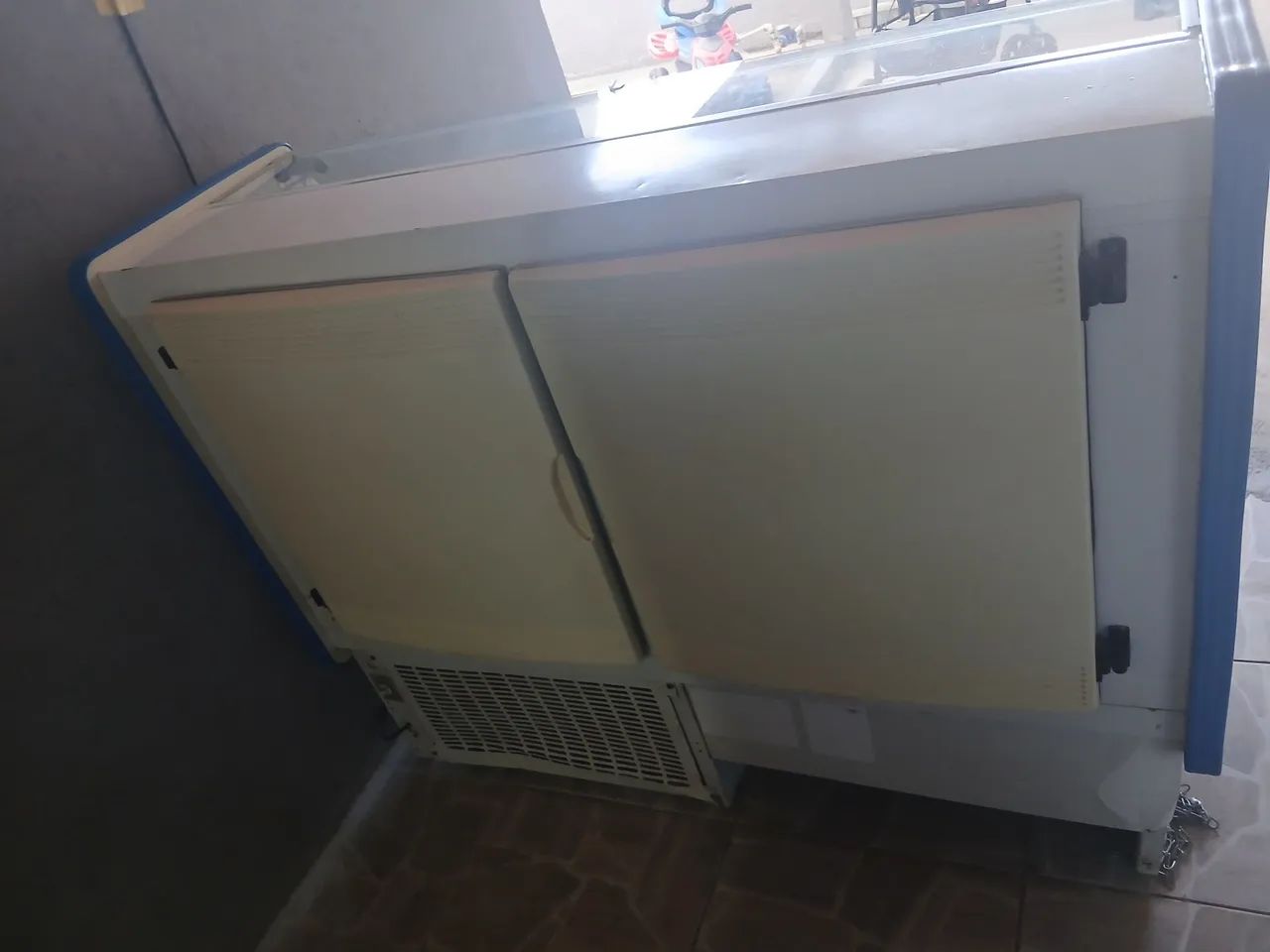 Feezer Gelopar - Foto 3