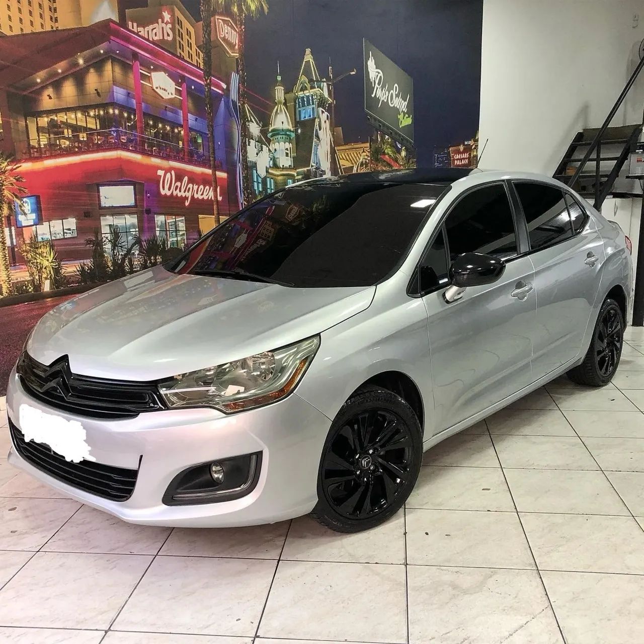 Citroën C4 C4 LOUNGE Tendance 2.0 Flex 4p Aut. 2015