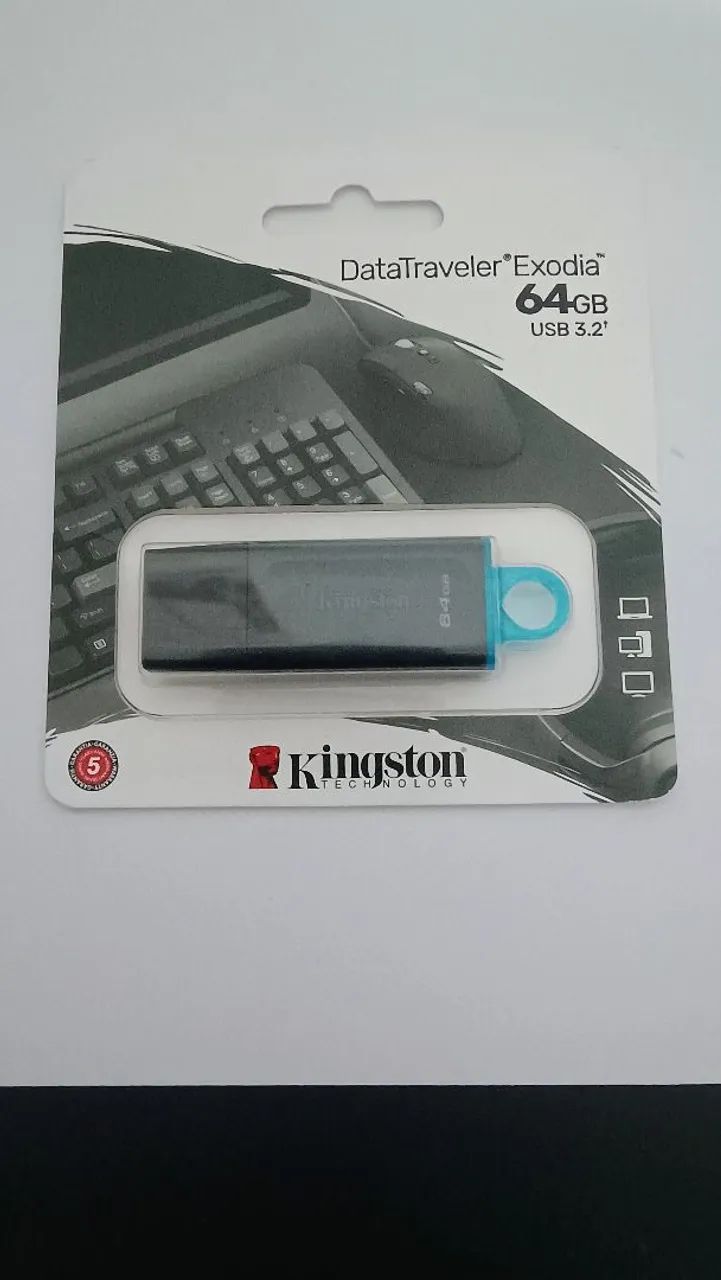 Pendrive Kingston 64gb - lacrado