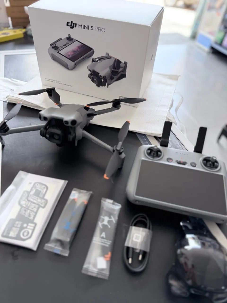 DRONE DJI MINI 5 PRO STANDARD COM TELA - IMPECÁVEL  - Foto 2