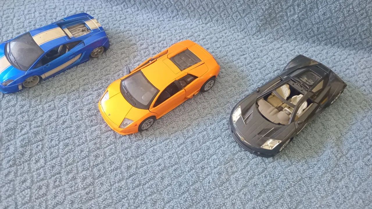 03 miniaturas na escala 1:24  - Foto 2