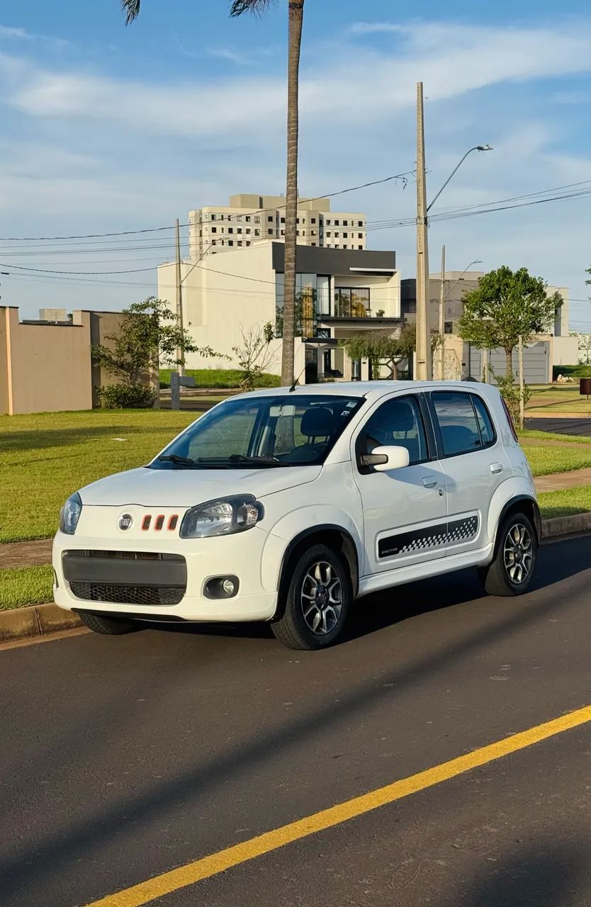 Fiat Uno Sporting 1.4 EVO Fire Flex 8V 4P 2013 - Foto 5