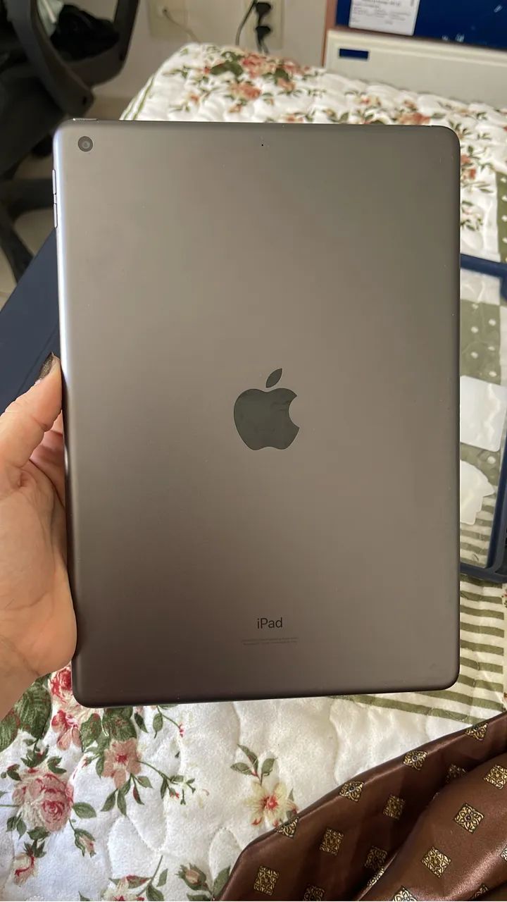 iPad 9° Geração - 64gb - SemiNovo! 