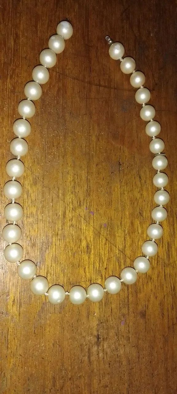 Colar Antigo  de  vidro  Imitação de Pérola  Anos 60