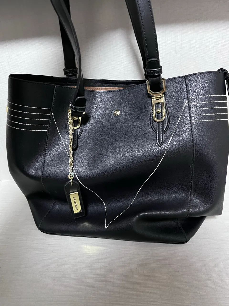 bolsa de mão macadamia preta