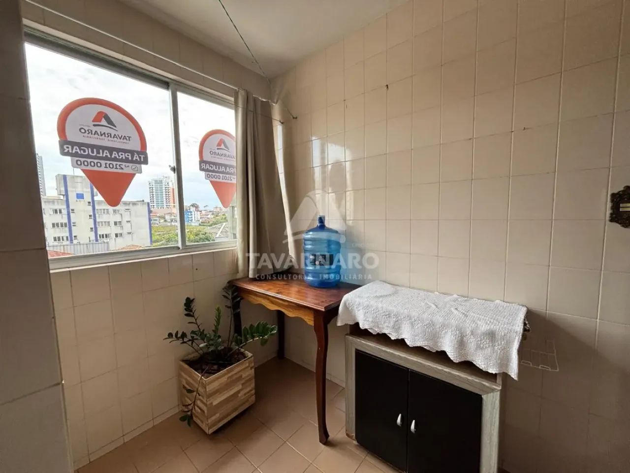 Apartamento Semimobiliado no Centro com Ambientes Amplos! - Foto 5