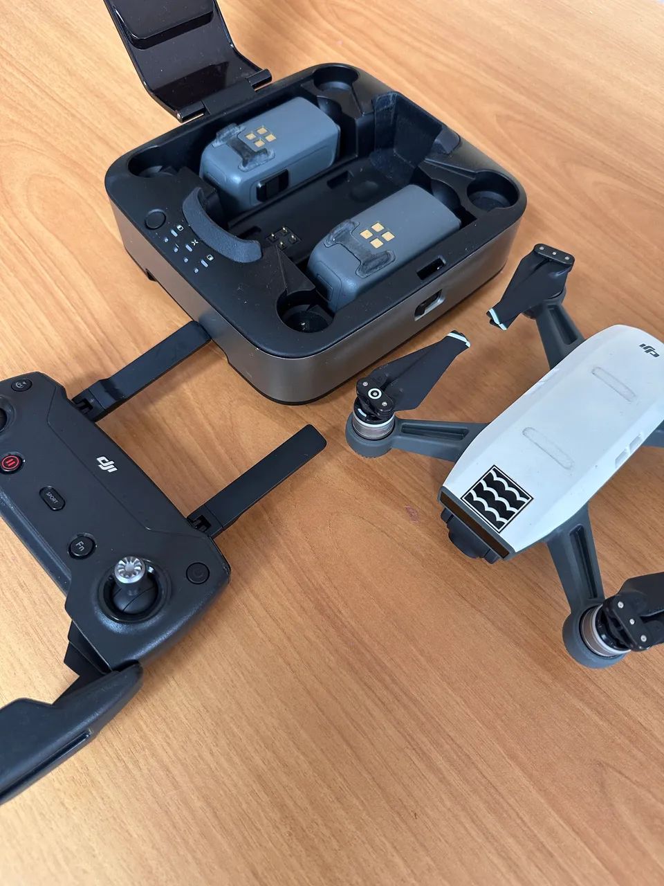 Drone DJI Spark com base powerbank - Foto 2
