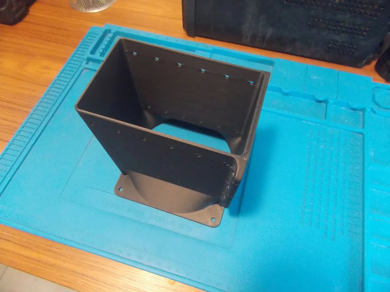 Case para 6 hdds 2.5 Pol (HD de notebook) compatível com fans de 120mm - Foto 2