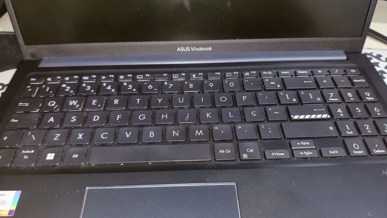 Asus vivobook 15