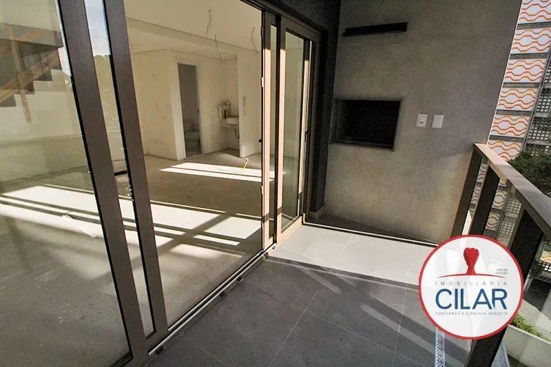 Imobiliária Cilar Vende Apartamento Duplex, 2 Suítes, 3 vagas, no Batel com 205,79m², Ref. - Foto 4